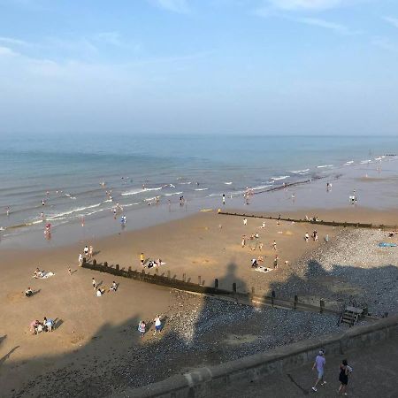 Cosy Beach House Steps From The Sea Cromer Zewnętrze zdjęcie